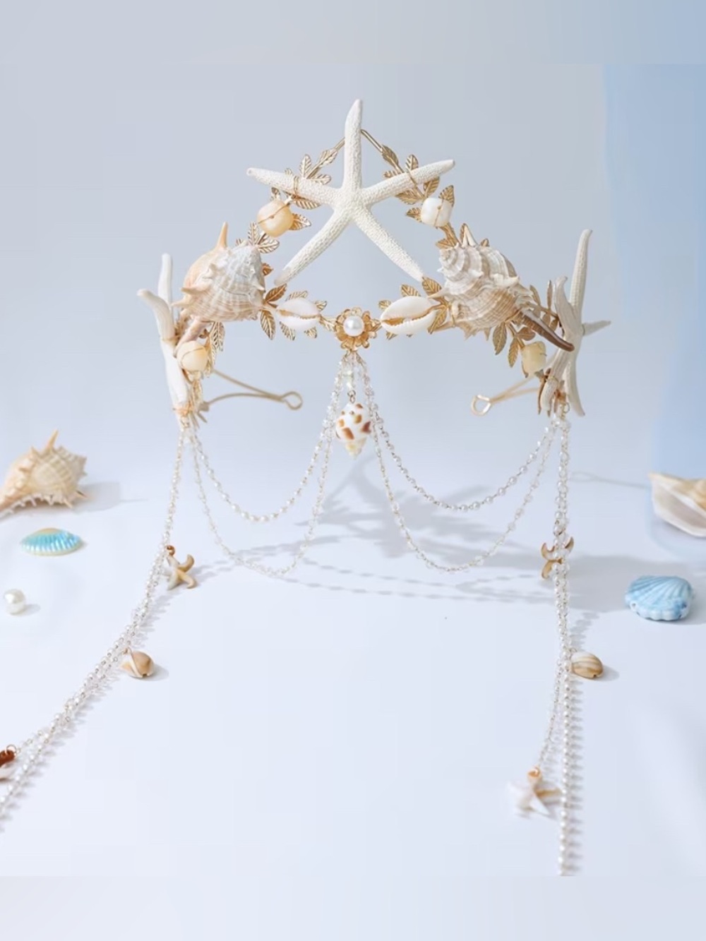 Seashell Pearl Draped Tiara - White & Gold Mermaid Headpiece - Picture 3 of 5
